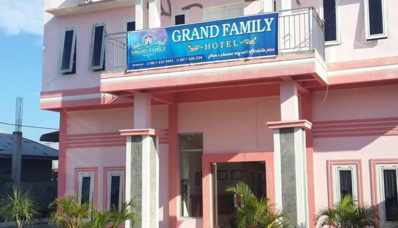 Hotel Grand Family Sungairampah Ngoại thất bức ảnh